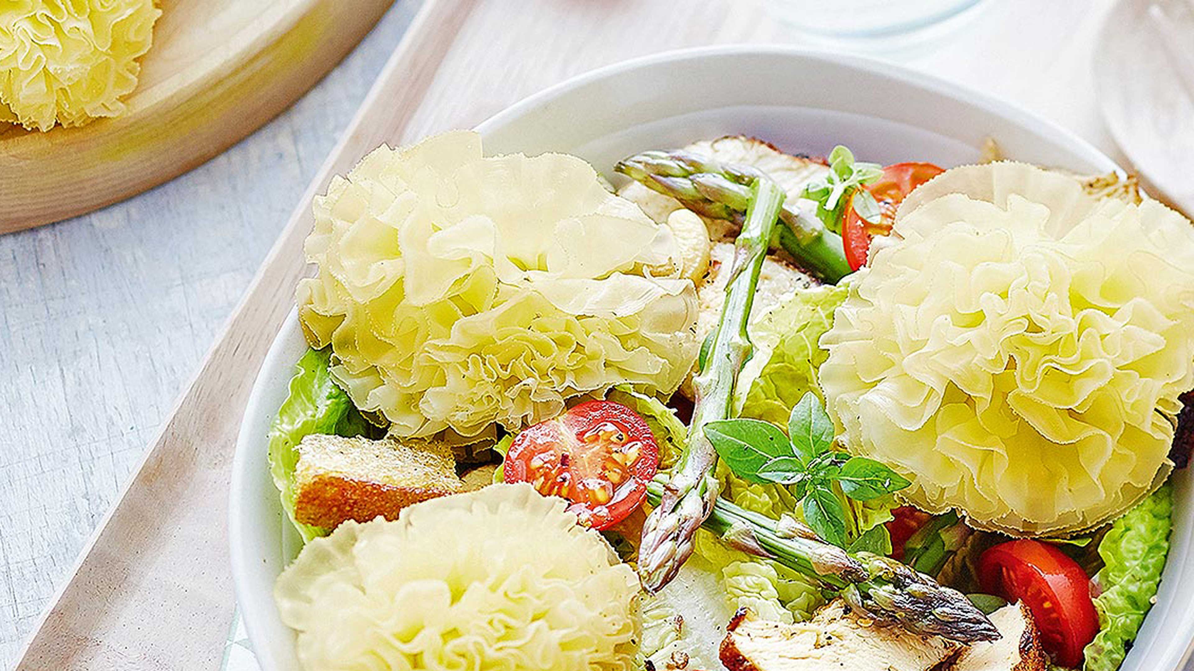 Salade César et Tête de Moine AOP